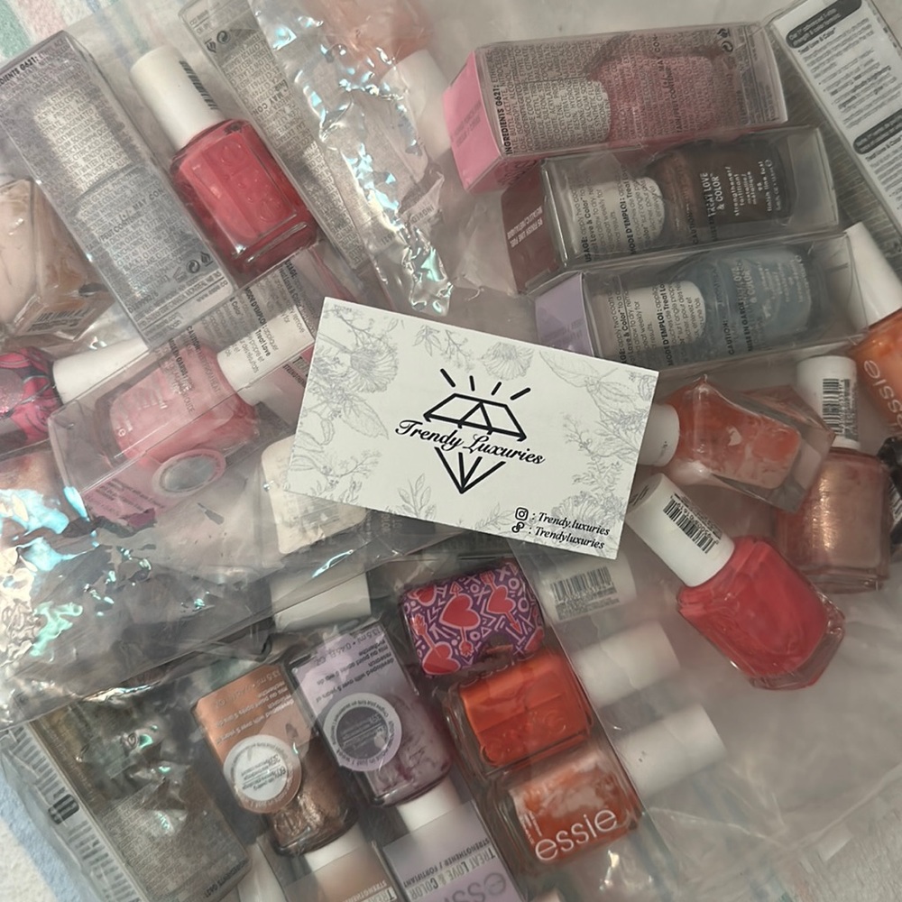💅 LOT OF 10 NEW ESSI NAIL COLOR POL - RANDOMLY PICKED